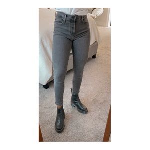 Levi’s 720 Super Skinny High Rise Jeans Size 29